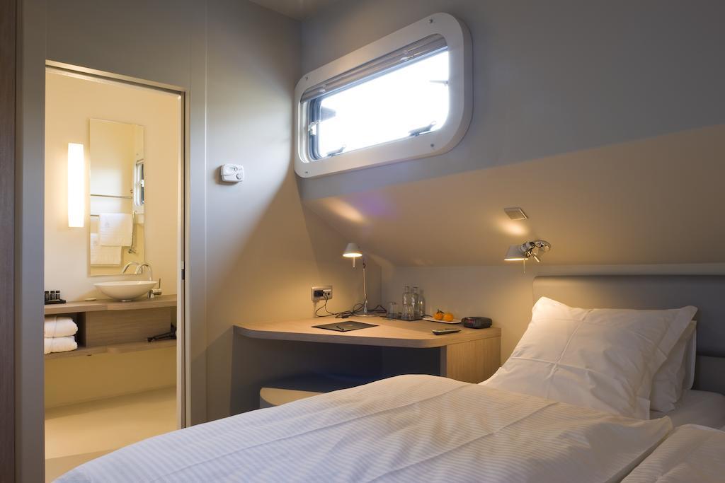 B&B Droomboot Oudenburg Szoba fotó